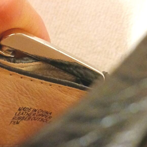 Michael Michael Kors 5" Stiletto Heels Sz 7.5 Black Leather Moderin Buckles Glam - Picture 16 of 16